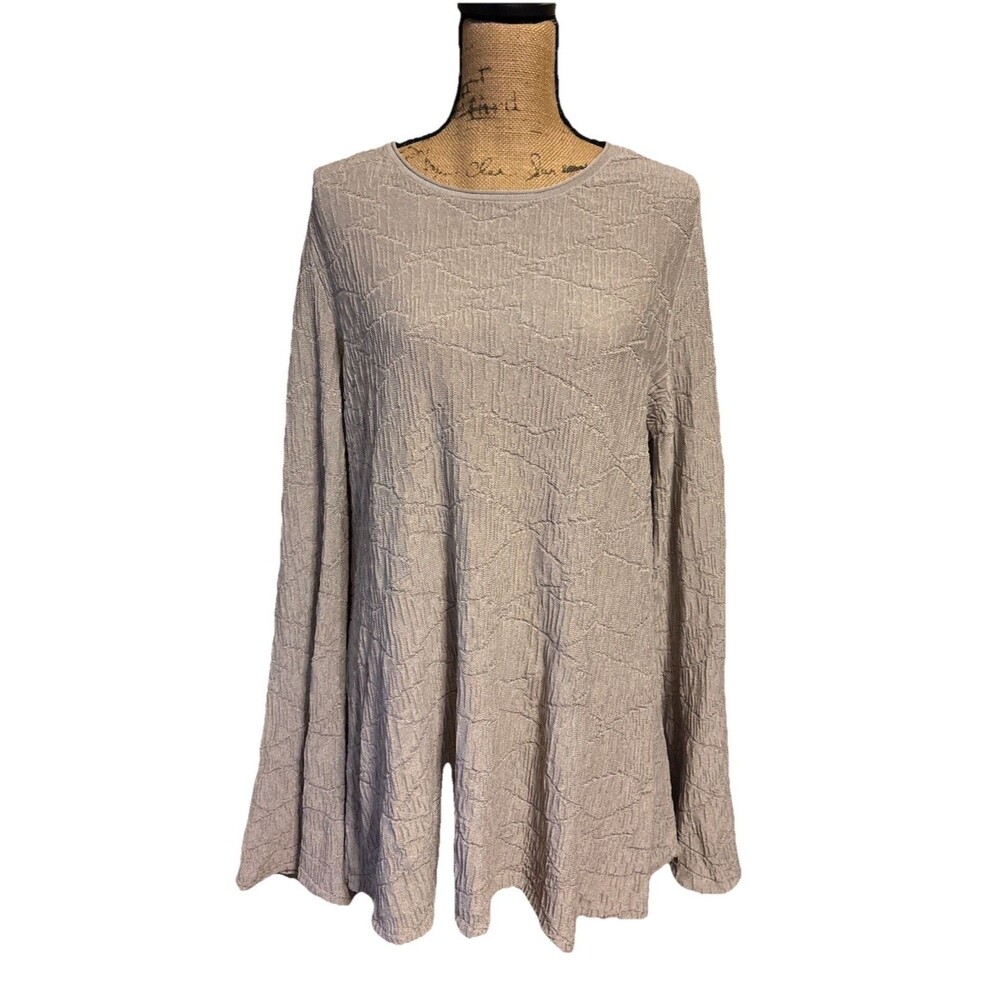 Umgee Textured Tunic Bell Sleeve Sweater Medium New With Tags Boho